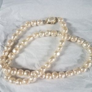 Fendi - Vintage Faux Pearl Necklace
